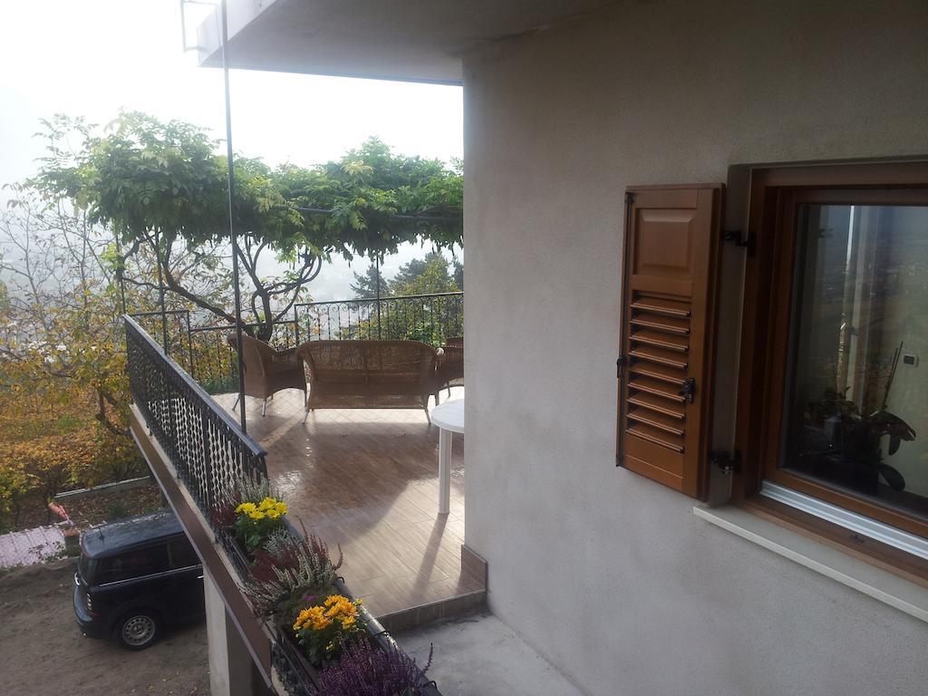 B&B Le Tre Chiavi Isera ภายนอก รูปภาพ