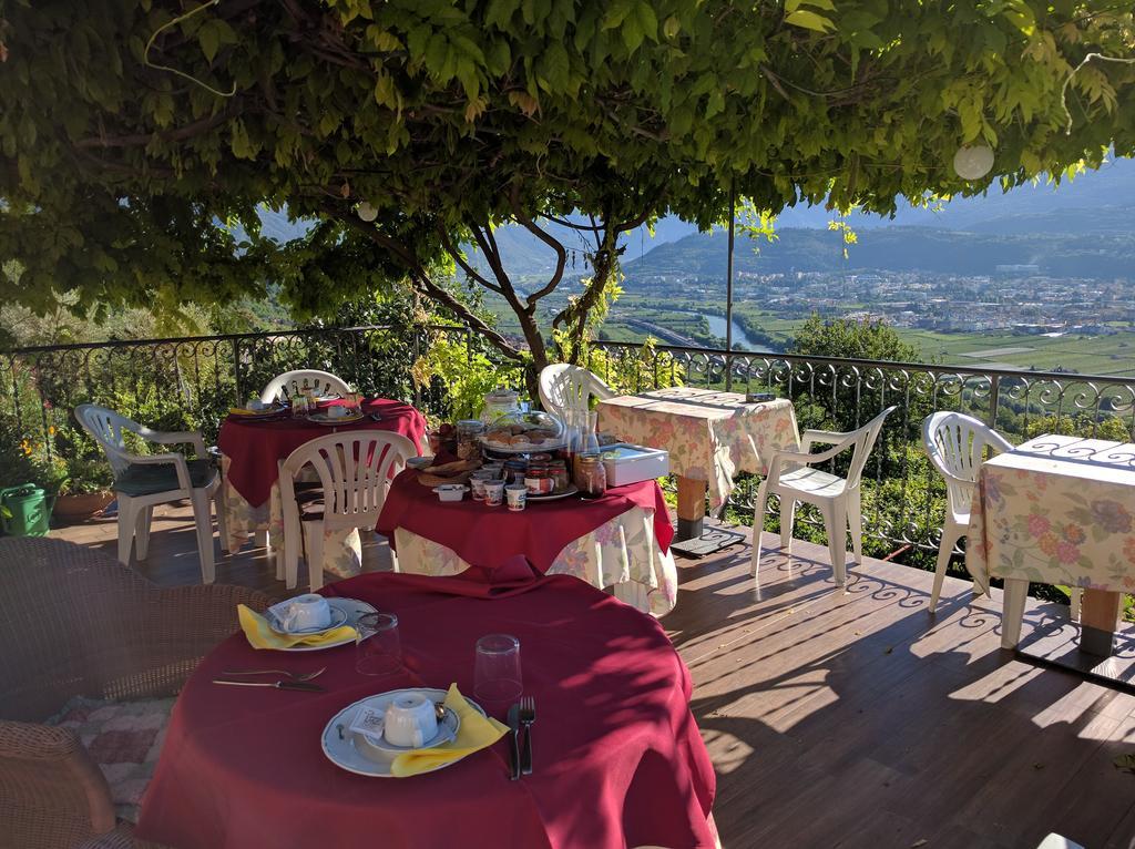 B&B Le Tre Chiavi Isera ภายนอก รูปภาพ