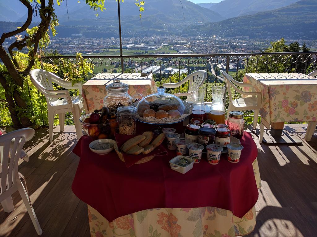 B&B Le Tre Chiavi Isera ภายนอก รูปภาพ