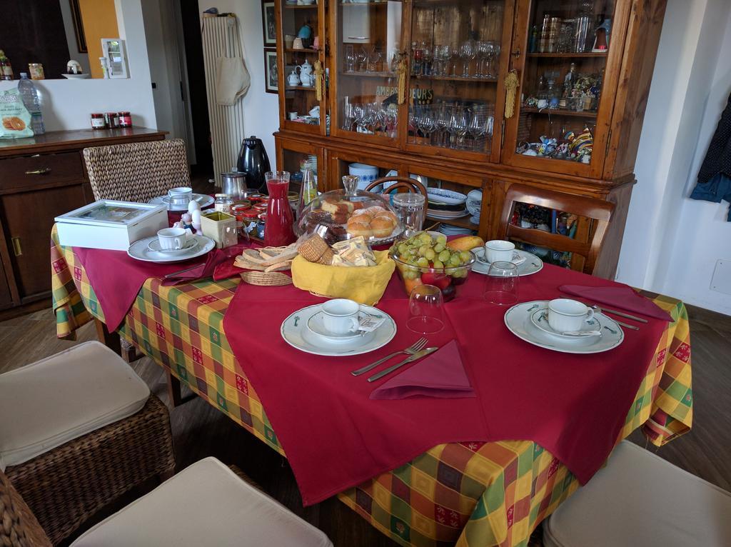 B&B Le Tre Chiavi Isera ภายนอก รูปภาพ